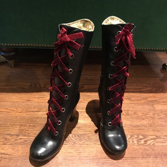 NWT Charles by Charles David “Valiant” Black Boots - Picture 5 of 16